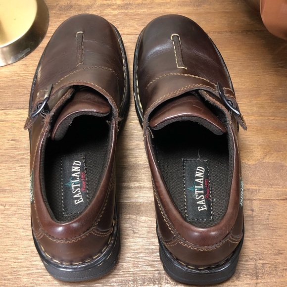 eastland leather clogs